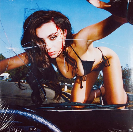 Charli XCX: Crash